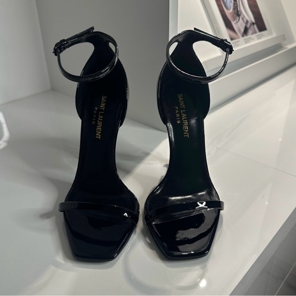 YSL Opyum Sandals in Patent leather - Picture 2 of 6